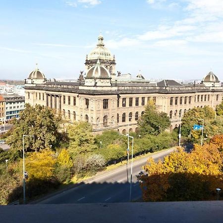 Art Apartments Celakovskeho Sady Praha Bagian luar foto