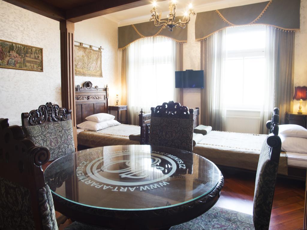 Art Apartments Celakovskeho Sady Praha Ruang foto